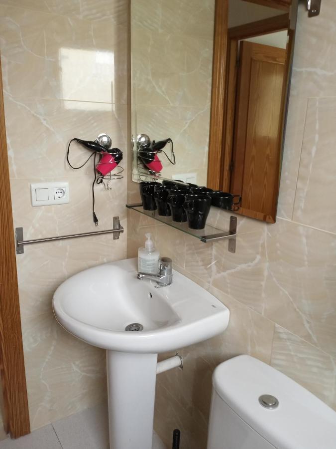 Holiday Apartment Torres Montecarlo เบนิดอร์ม ภายนอก รูปภาพ