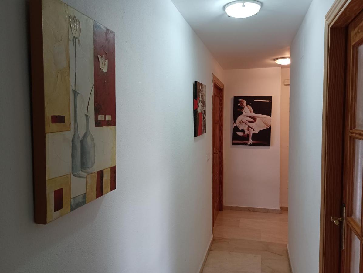 Holiday Apartment Torres Montecarlo เบนิดอร์ม ภายนอก รูปภาพ