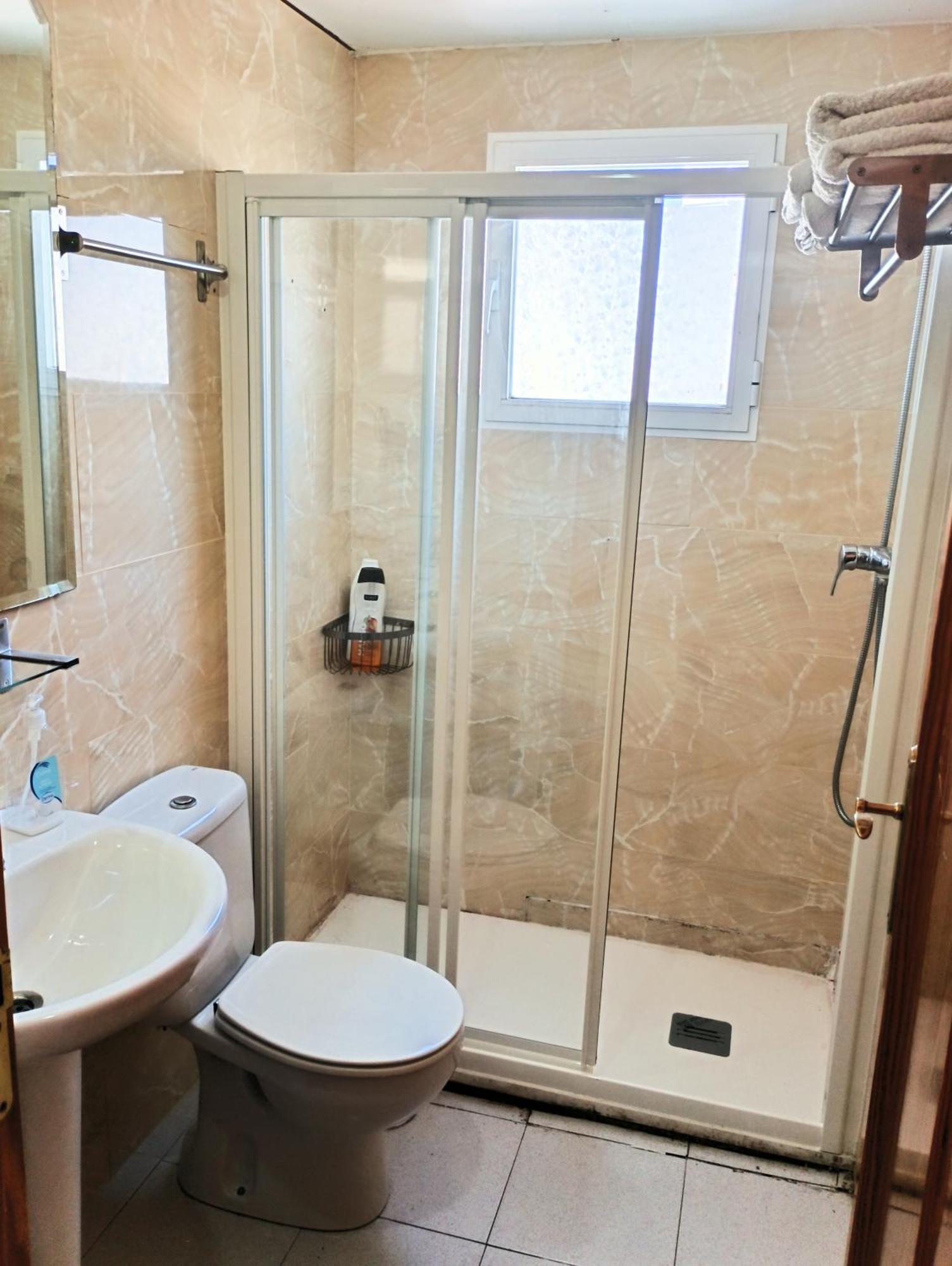 Holiday Apartment Torres Montecarlo เบนิดอร์ม ภายนอก รูปภาพ